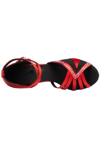 Red Latin rhythm dance shoes with crystals. Perfect for the dance floor.