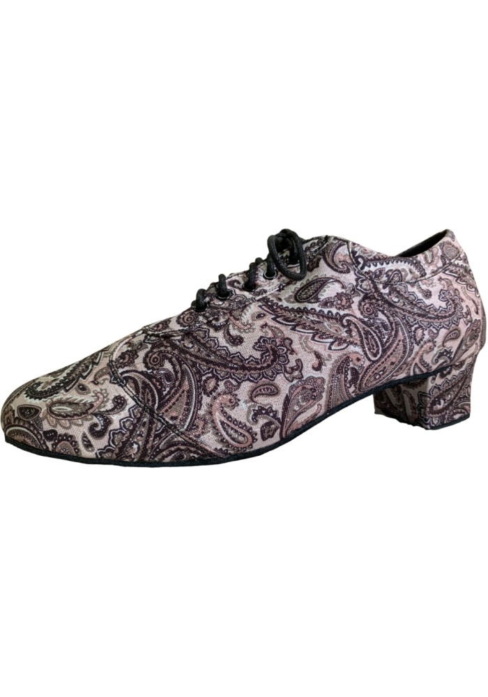 Elegant paisley ballroom dance shoes.