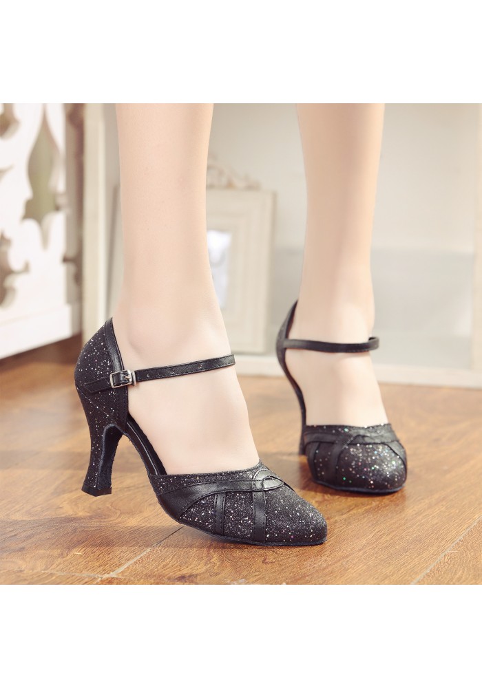Elegant black Latin rhythm dance shoes with a subtle sparkle. Perfect for the dance floor.